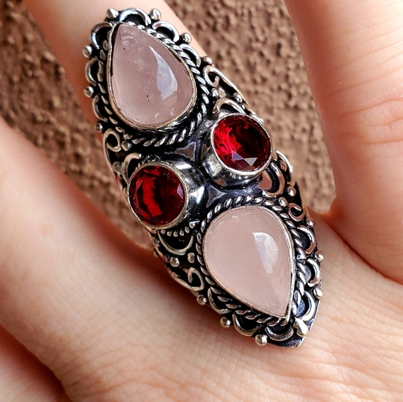 New Rose Quartz and Garnet 925 Silver Statement Ring. - Picture 2 of 15